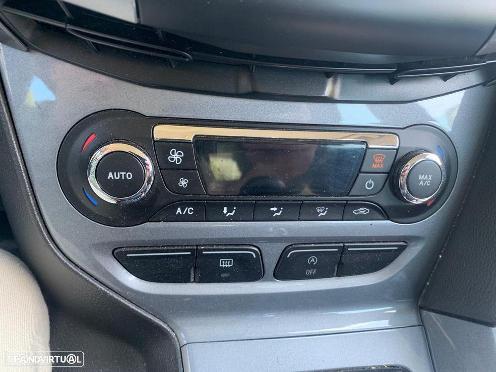 Ford Focus SW 1.6 TDCi Titanium - 2