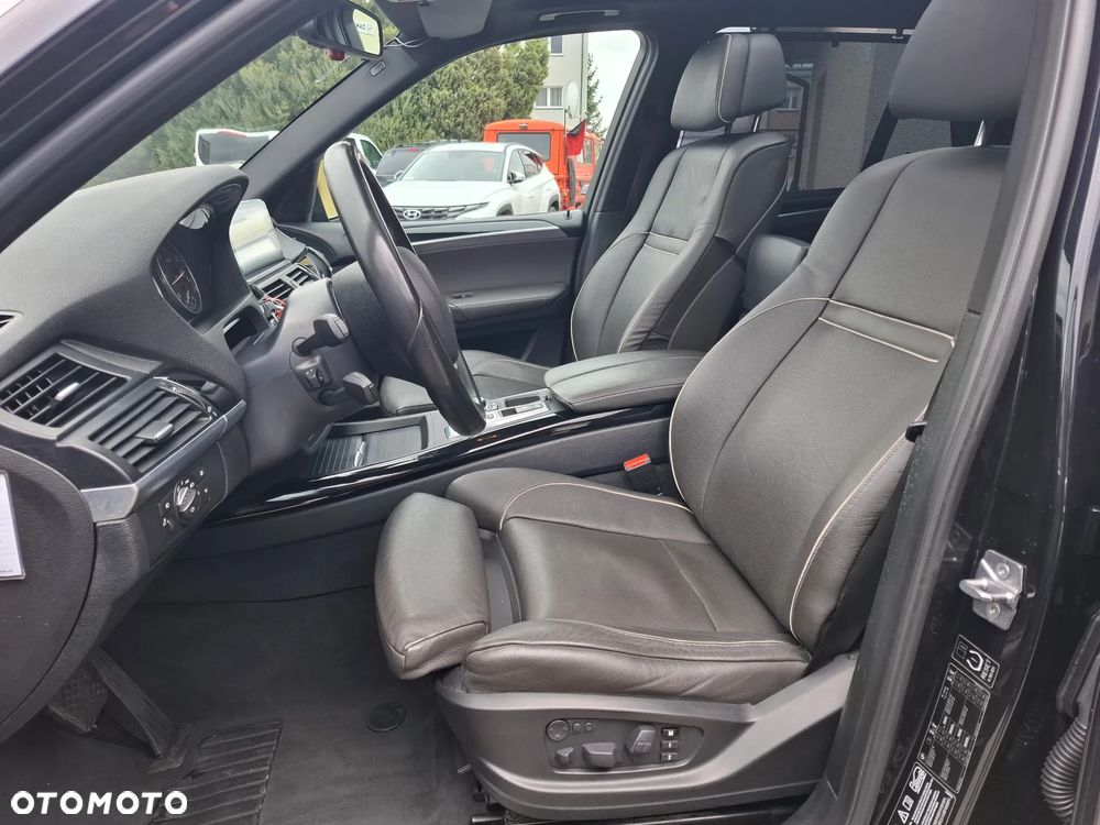BMW X5 xDrive40d Edition Exclusive - 7