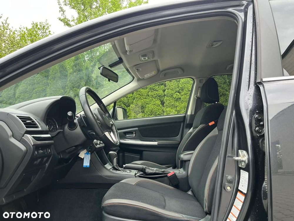 Subaru XV 2.0 i Exclusive Lineartronic - 9