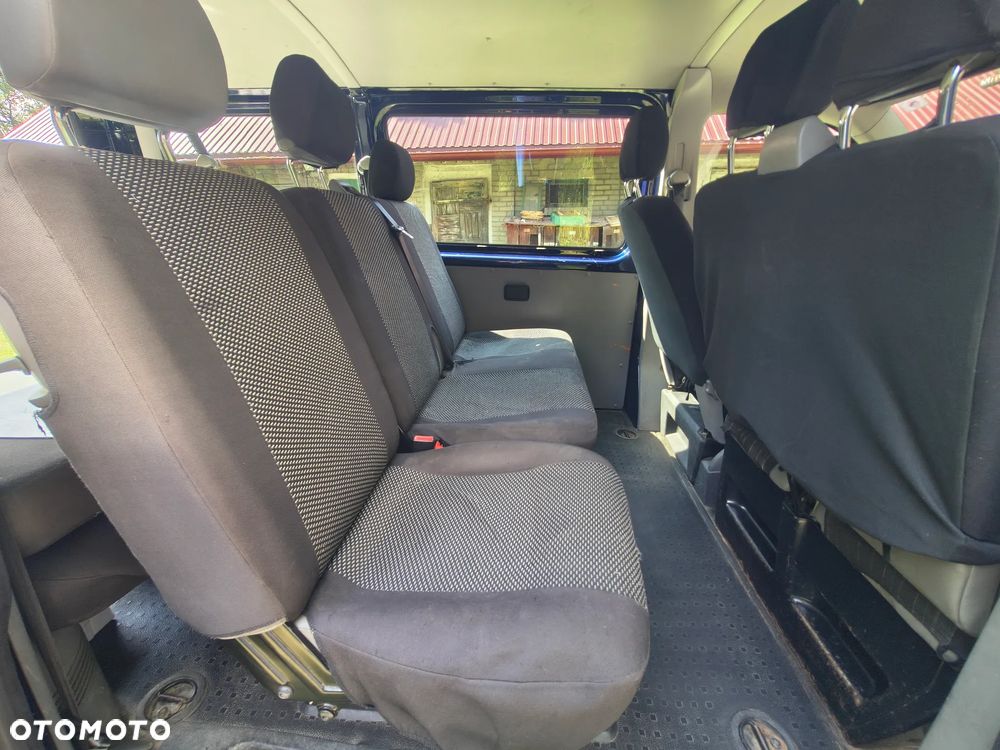 Volkswagen Caravelle L1 - 14