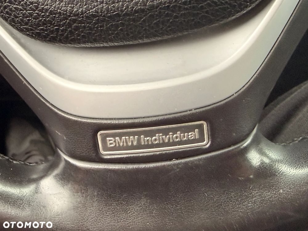 BMW Seria 3 320i xDrive - 12