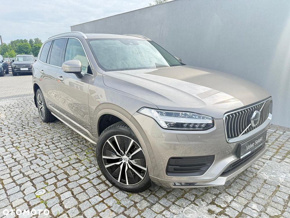 Volvo XC 90 - 3