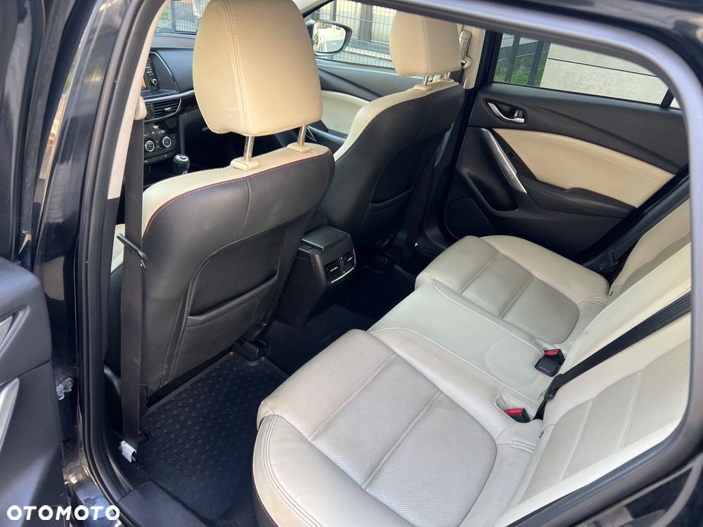 Mazda 6 - 15