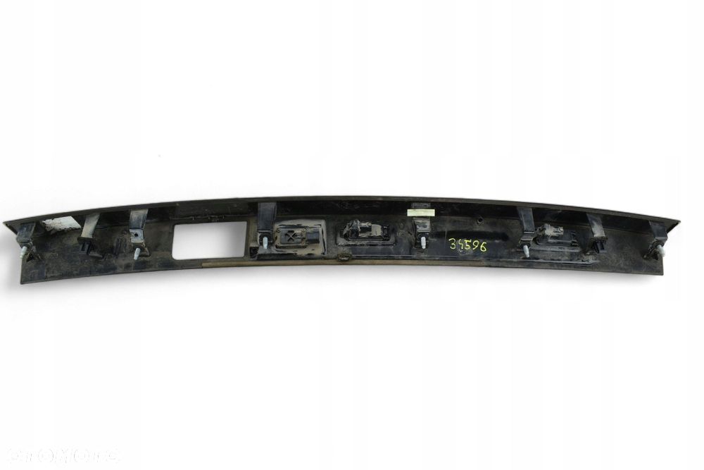 Listwa Blenda Przycisk Klapy Bagażnika LAND ROVER DISCOVERY V HY32-40406-B - 4