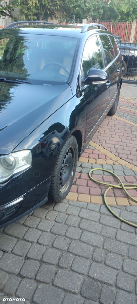 Volkswagen Passat 1.6 FSI Automatik Comfortline - 4