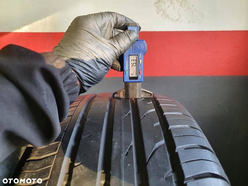 215/55R18 Continental ContiPremiumContact lato 7,8 - 6