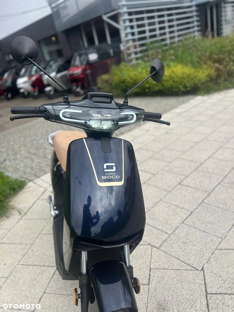 Super Soco CUX - 4