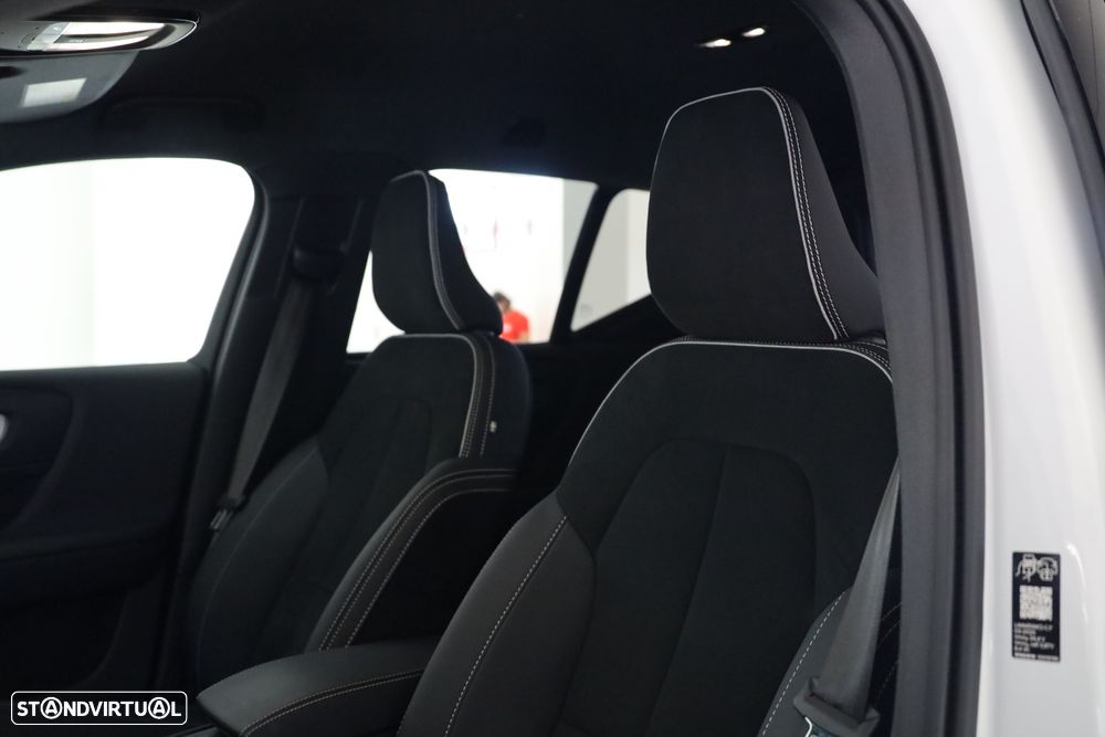 Volvo XC 40 2.0 B3 Core - 8