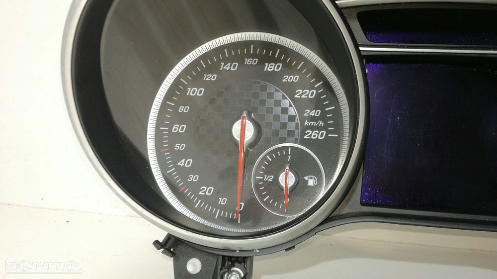 QUADRANTE MERCEDES-BENZ CLASSE A 2017 - 2