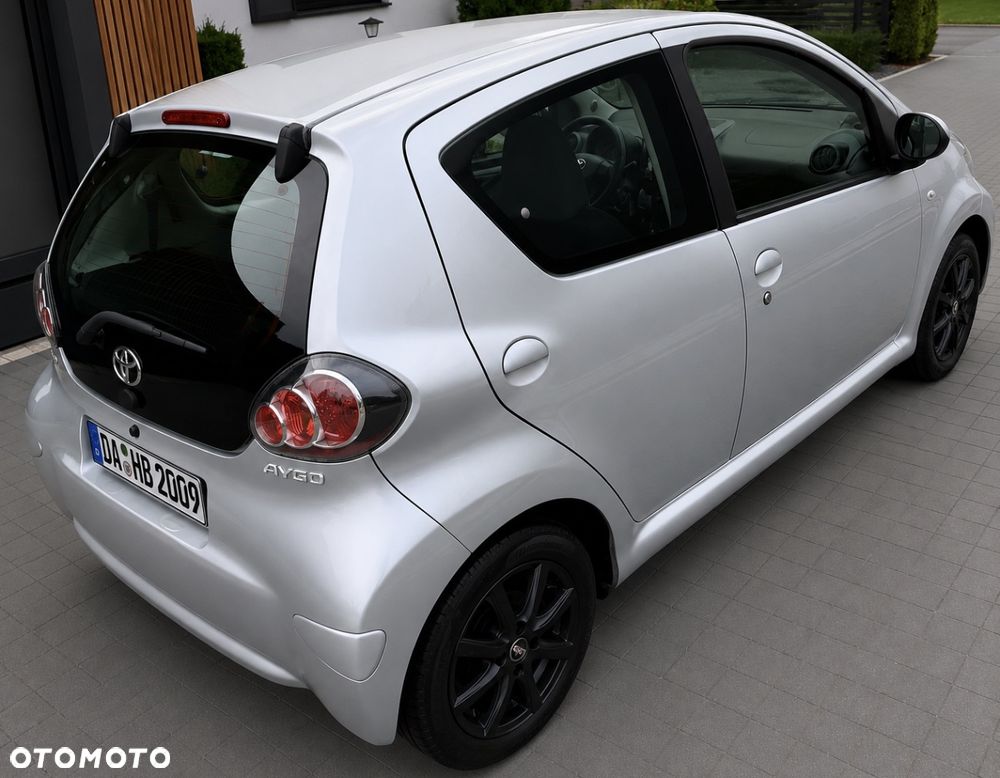 Toyota Aygo 1.0 VVT-i Sprint EU6 - 7