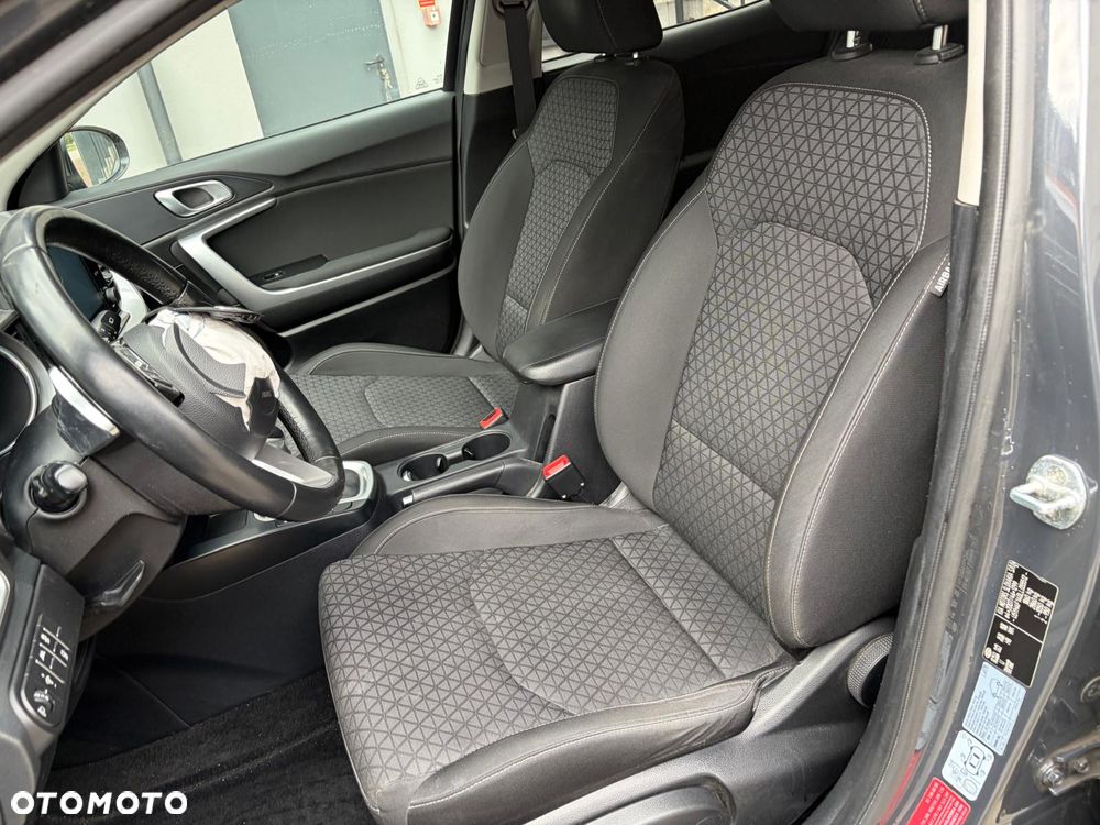 Kia XCeed 1.4 T-GDI M DCT - 15