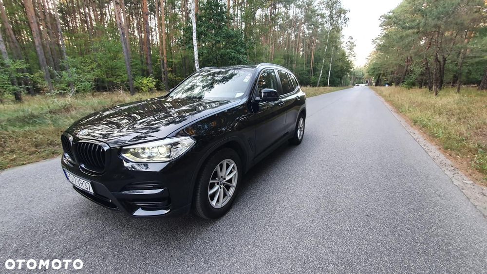 BMW X3 xDrive20d Advantage - 1