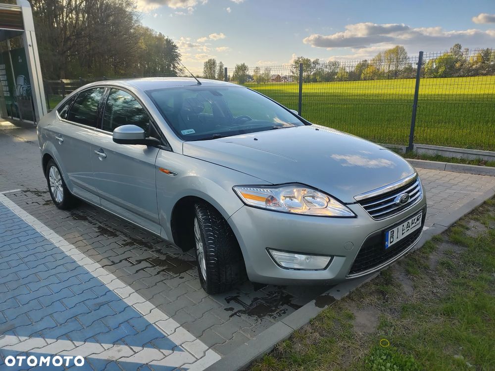 Ford Mondeo 2.0 Ghia - 1