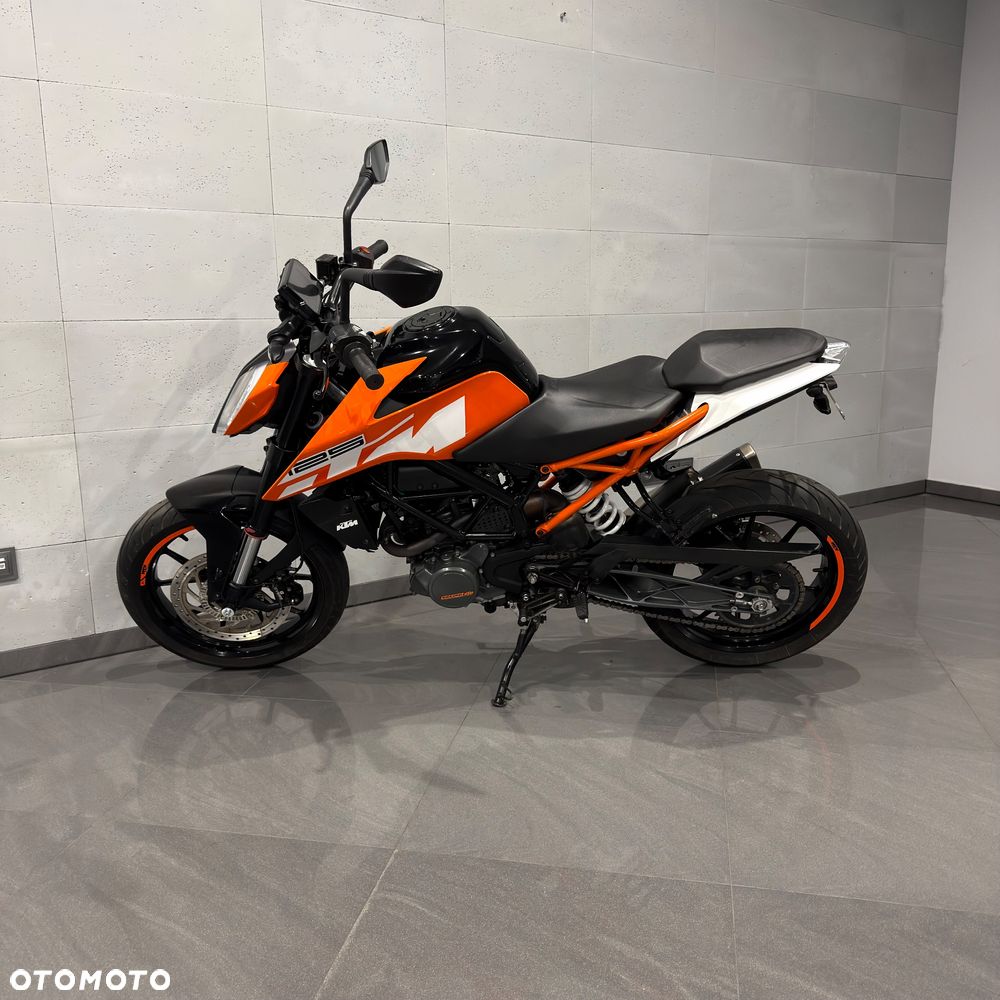 KTM Duke - 10