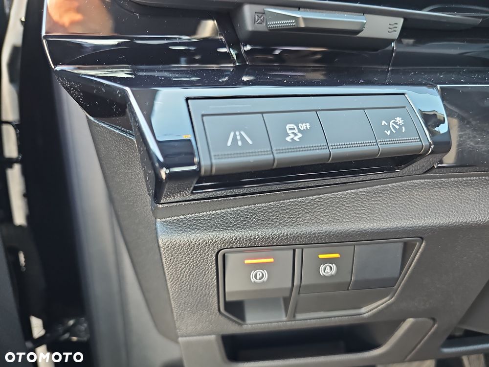 Renault Austral 1.3 TCe mHEV Techno - 25