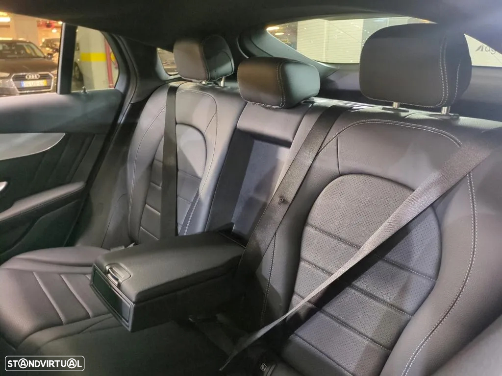Mercedes-Benz GLC 300 de 4Matic - 12