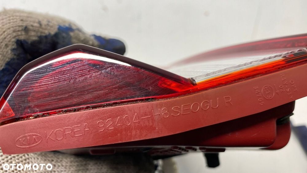 KIA STONIC LIFT GT LAMPA PRAWA TYŁ TYLNA LED W KLAPĘ 17-24 - 6