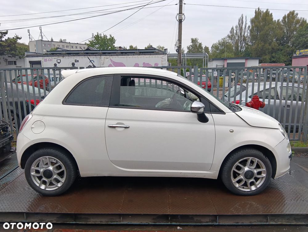 *FIAT 500* Samochód na części - 1