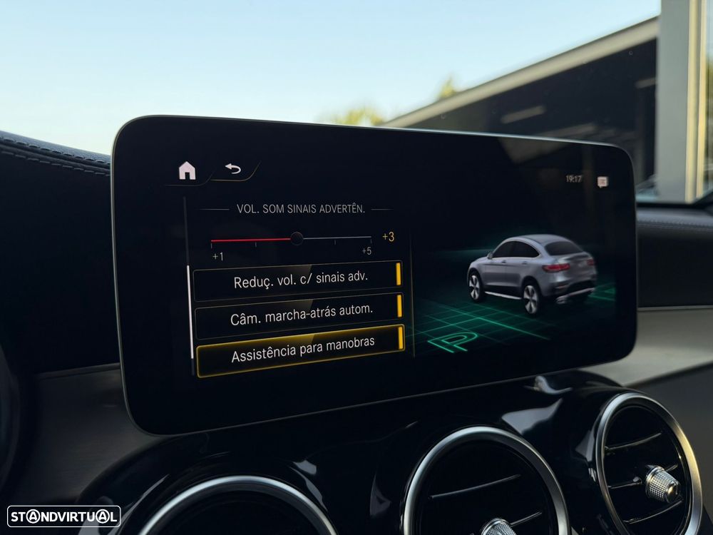 Mercedes-Benz GLC 300 e Coupé 4Matic - 51