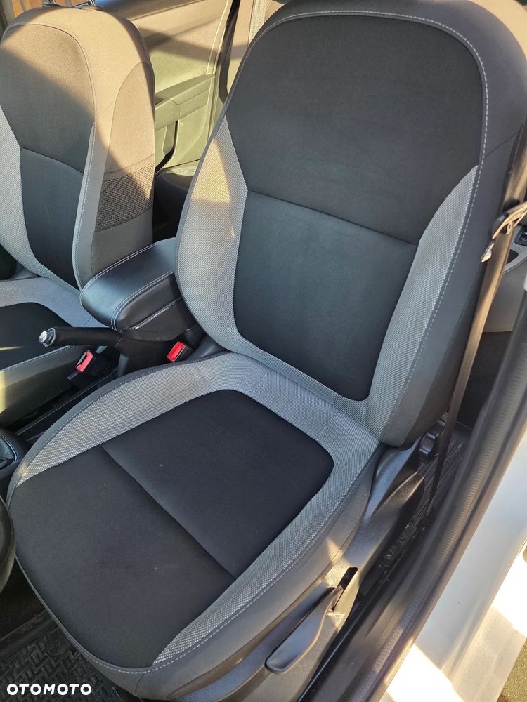 Skoda Fabia 1.0 TSI Ambition - 8