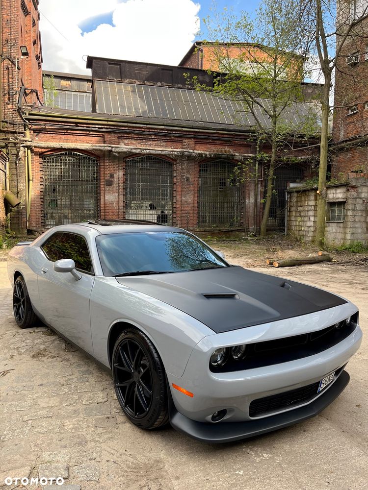 Dodge Challenger 5.7 R/T - 1