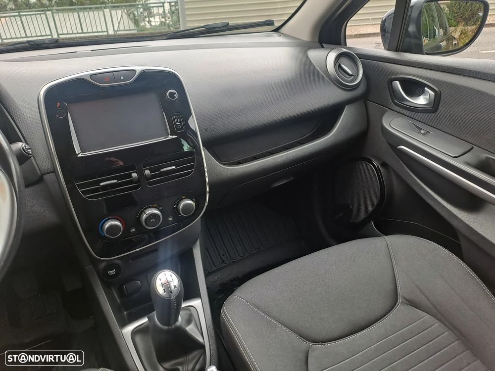 Renault Clio Sport Tourer 0.9 TCe Limited Edition - 14