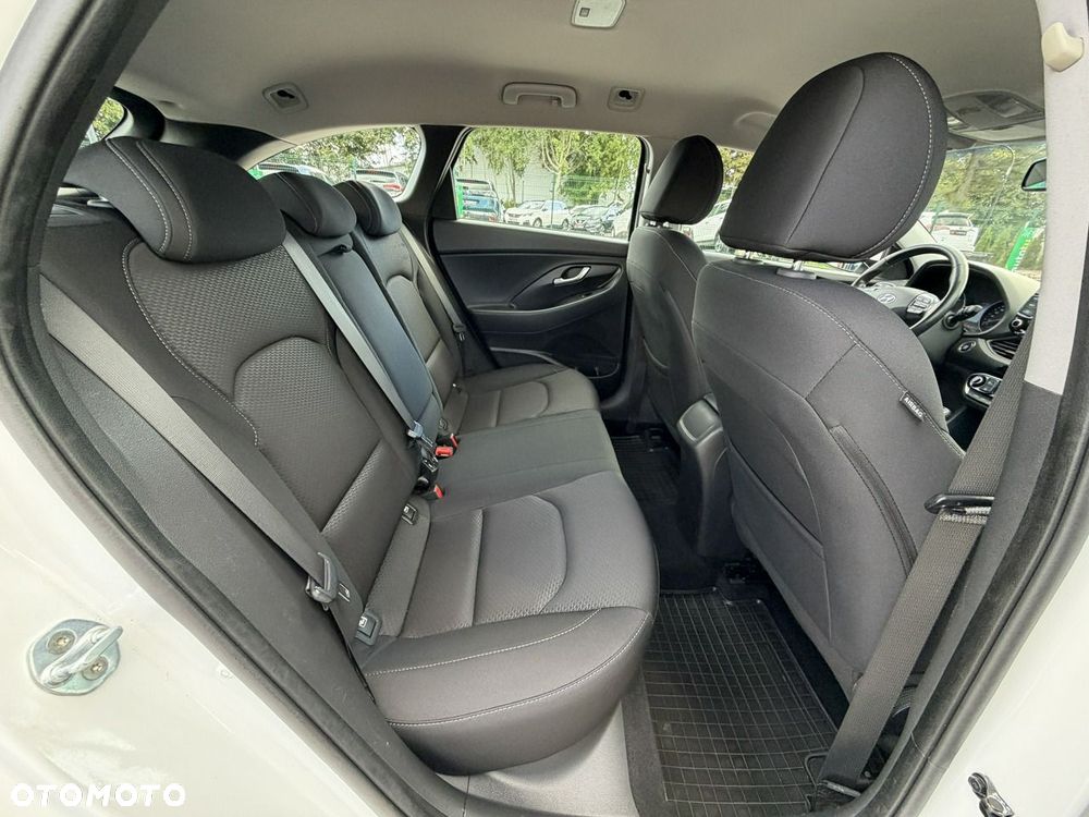 Hyundai i30 - 32