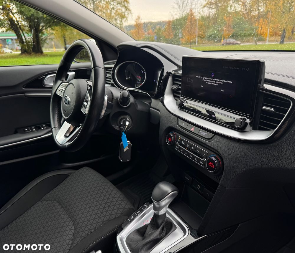 Kia Ceed 1.6 CRDi Eco-Dynamics+ (48V Mild-Hybrid) DCT7 Vision - 19