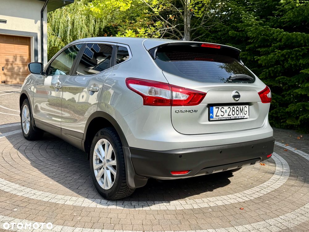 Nissan Qashqai 1.2 DIG-T Visia - 14