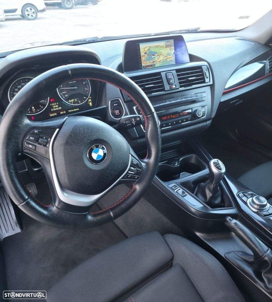 BMW 116 i Sport Line - 10