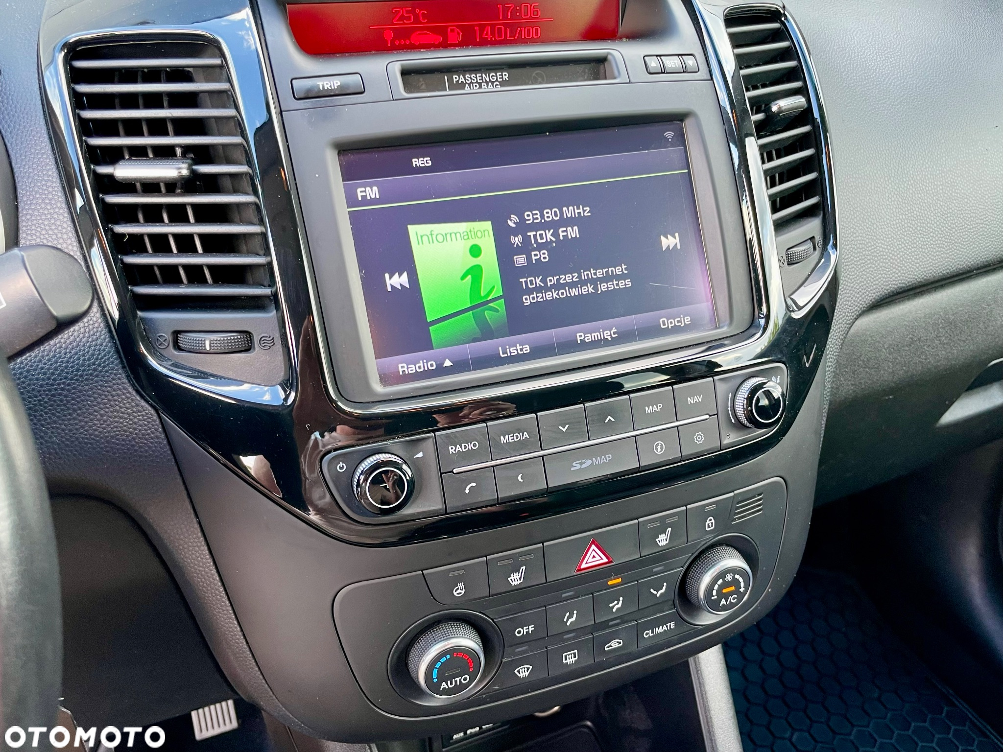 Kia Venga - 15