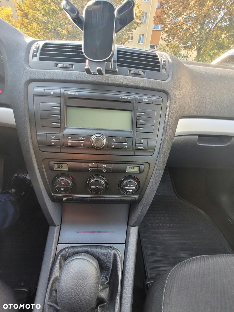 Skoda Octavia - 16