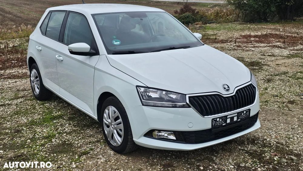 Skoda Fabia 1.0 MPI Ambition - 1