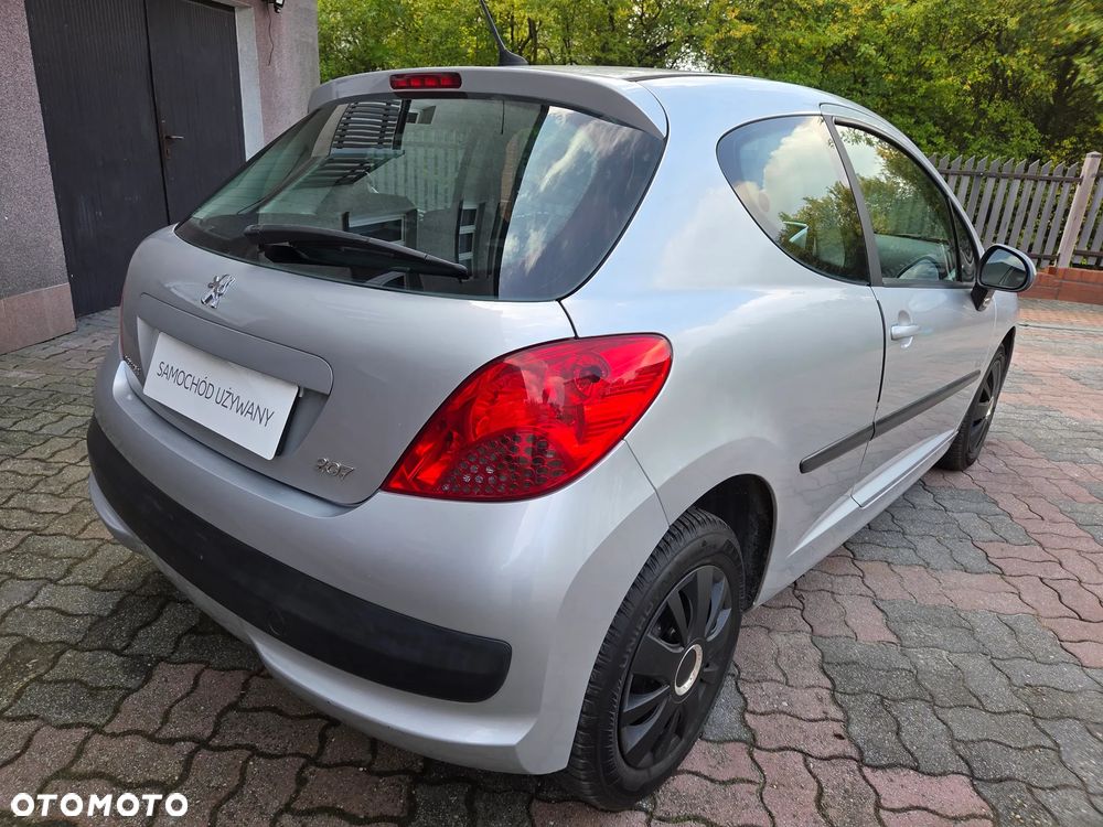 Peugeot 207 95 VTi Urban Move - 10