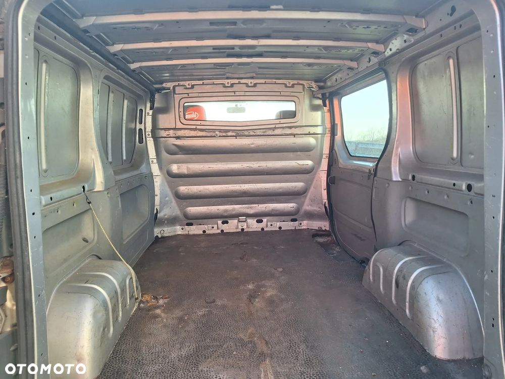 Opel vivaro - 19