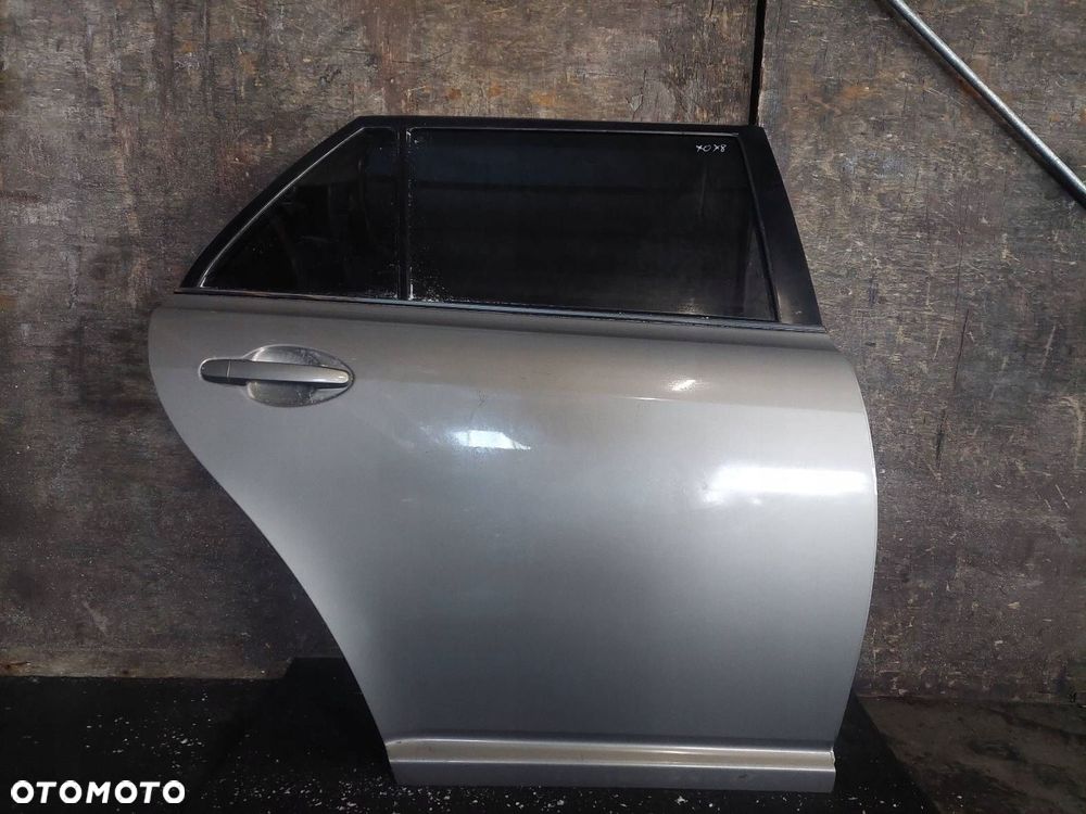 DRZWI KOMPLETNE PRAWY TYŁ TOYOTA AVENSIS T25 KOMBI 4S0 - 1