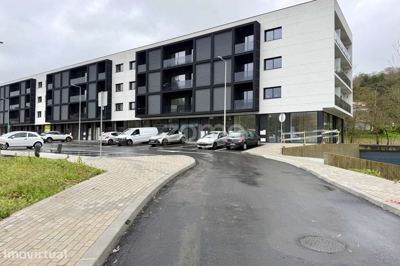 Apartamento T1+1 - Braga - Grande imagem: 2/16
