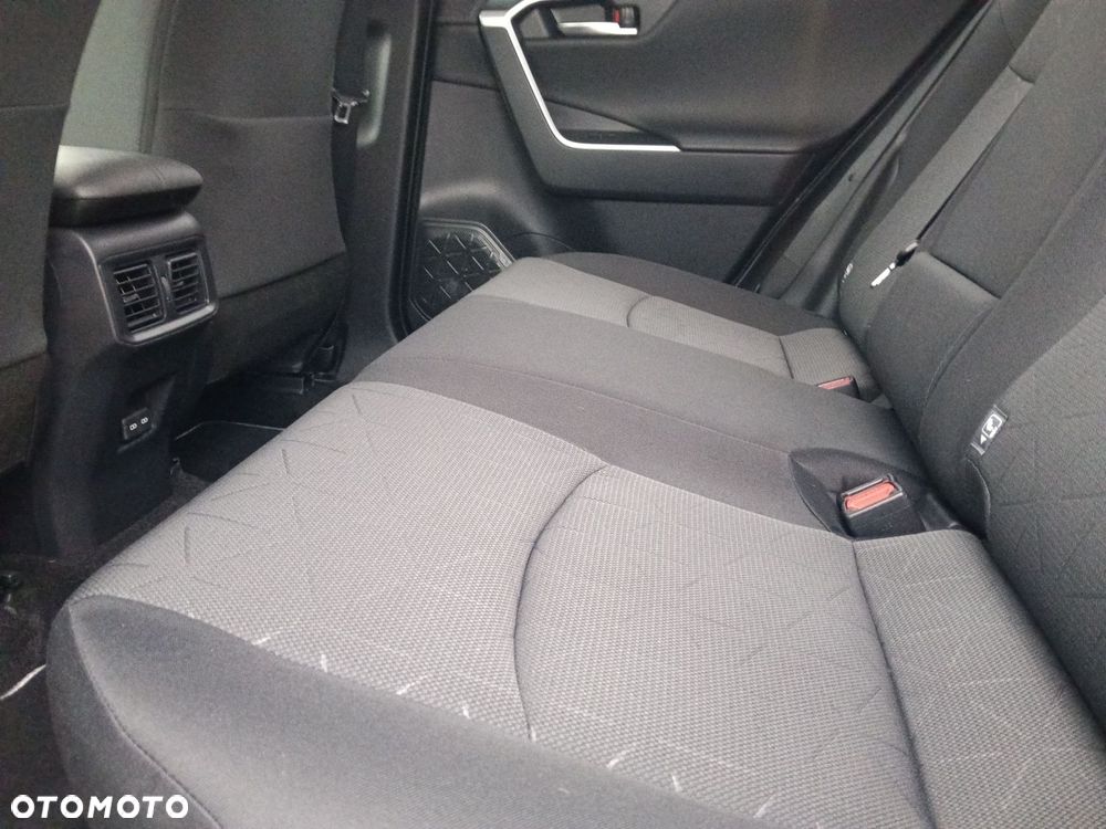Toyota RAV4 - 14