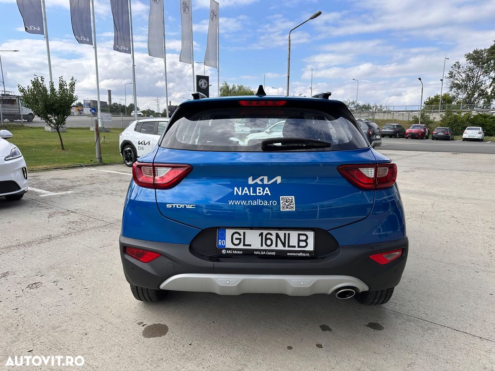 Kia Stonic 1.0 T-GDI 7DCT HP MHEV Urban - 6