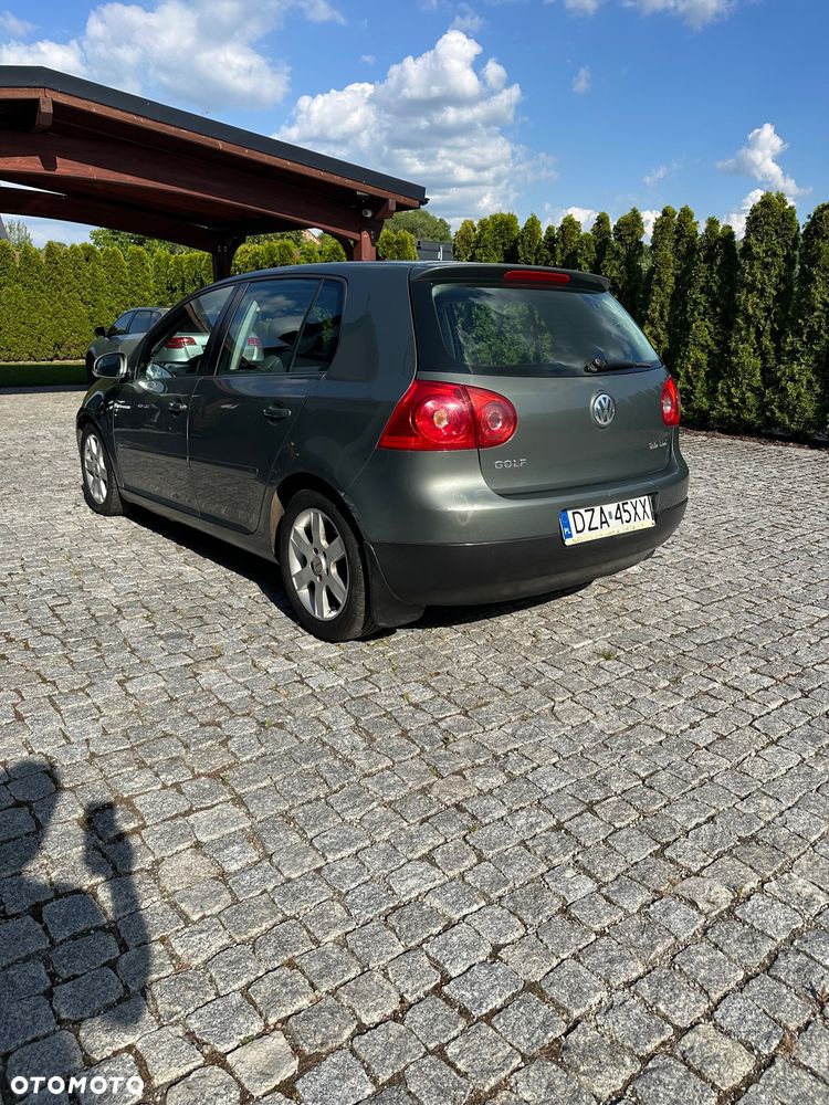 Volkswagen Golf 2.0 TDI DPF Trendline - 3