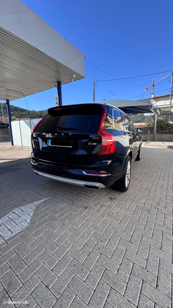 Volvo XC 90 - 8