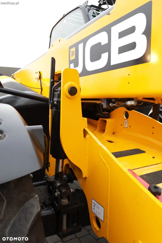 JCB 540-180 - 25