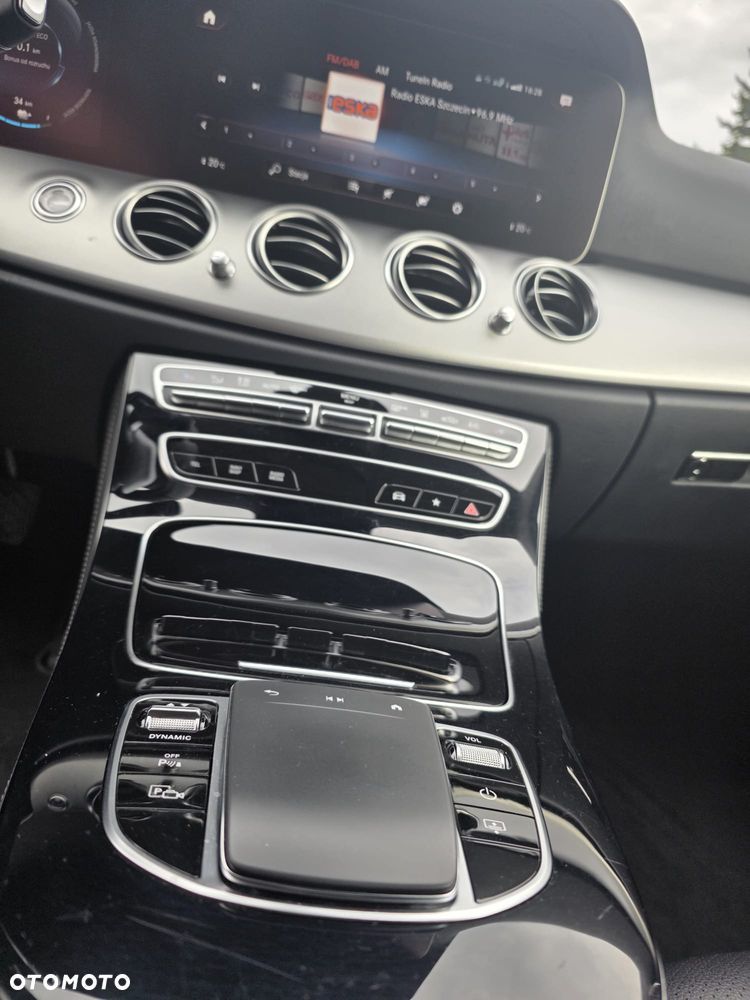 Mercedes-Benz Klasa E 350e 9G-TRONIC Avantgarde - 11
