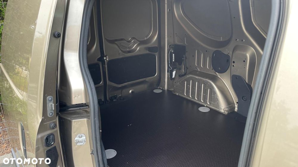 Dacia Dokker - 8