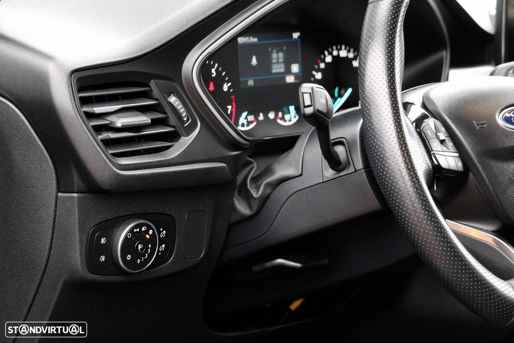 Ford Focus 1.0 EcoBoost MHEV ST-Line - 15