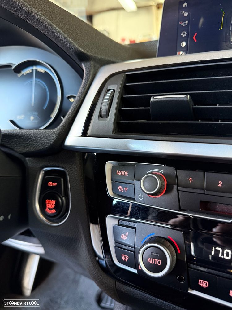 BMW 320 d Touring Sport-Aut. Efficient Dynamics Edition Sport Line - 48