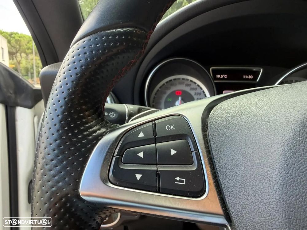 Mercedes-Benz CLA 220 d Shooting Brake AMG Line Aut. - 25