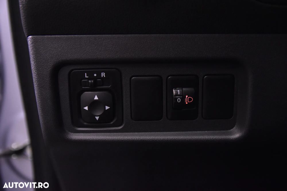 Mitsubishi Space Star - 15