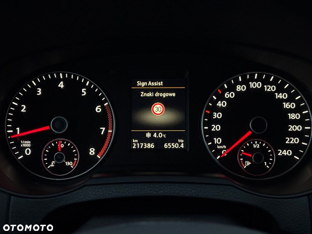 Volkswagen Sharan 1.4 TSI BMT Highline DSG - 18