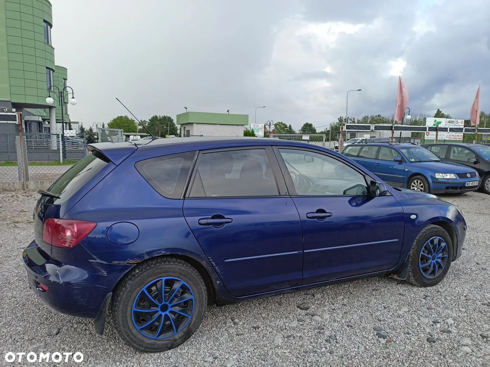 Mazda 3 - 4